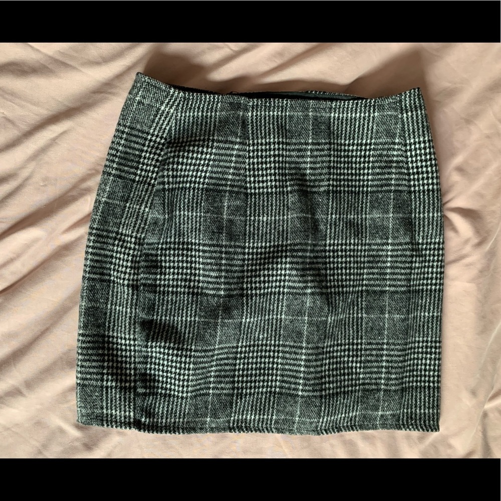 Checkered fuzzy skirt